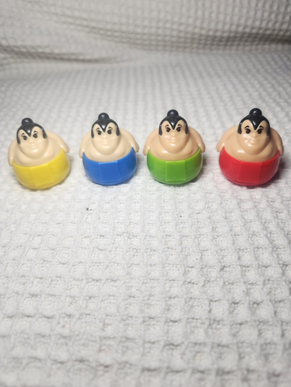 Replacement Sumo Sliders for YULU King of the Ring Board Game 4 Pieces